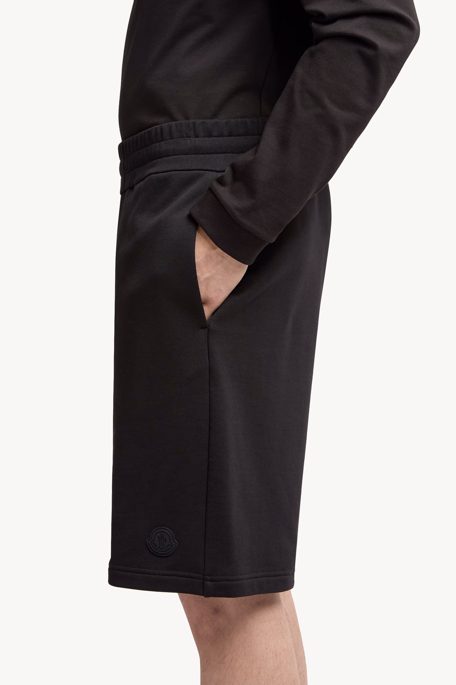 Logo Patch Cotton Shorts Men Black Moncler 4